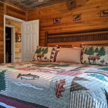 Deep Creek Hideaway Cabin Bryson City Εξωτερικό φωτογραφία